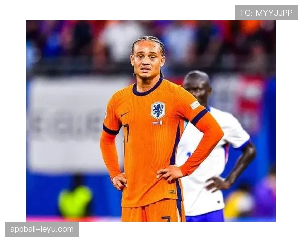 哈维·西蒙斯租借表现亮眼，助球队状态回升，联赛竞争格局焕然一新