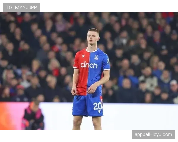 利物浦续签主力球员,目标重返英超巅峰状态明显提升 利物浦续签主力球员,目标重返英超巅峰状态明显提升