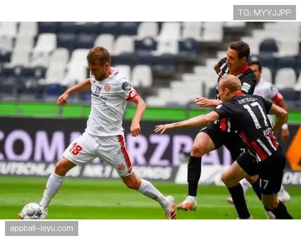 多特蒙德争冠稳定性不足,赛季走势面临考验 多特蒙德争冠稳定性不足,赛季走势面临考验