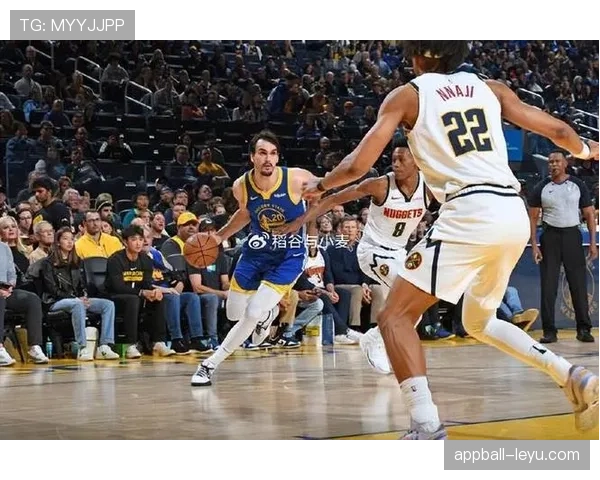 扎伊恩利用突破制造内线空间提升球队进攻效率